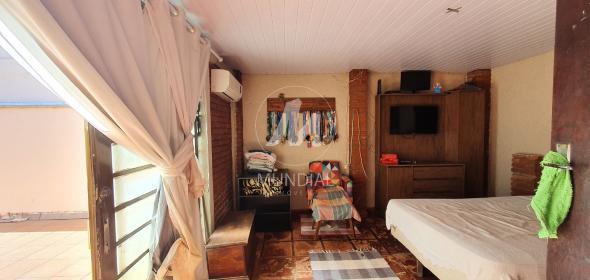 8 - Dormitorio