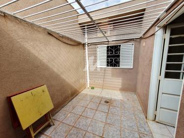 13 - Quintal/corredores