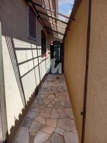 28 - Quintal/corredores