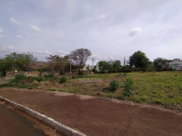 2 - Terreno/Lote