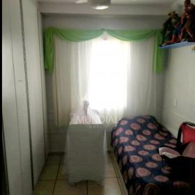 8 - Dormitorio