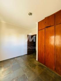 11 - Dormitorio