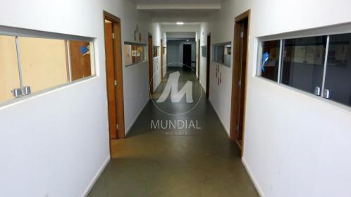 30 - Quintal/corredores