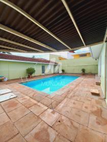 26 - Piscina