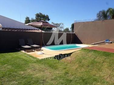 3 - Piscina