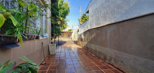 11 - Garagem/estacionamento