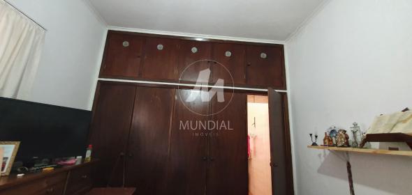 10 - Dormitorio