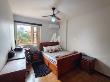 10 - Dormitorio
