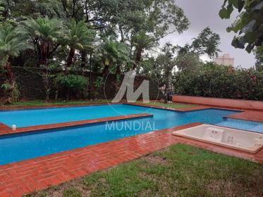 19 - Piscina