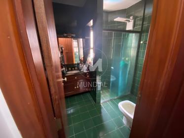 13 - Banheiro/lavabo