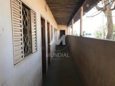 13 - Dormitorio
