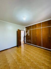 28 - Dormitorio