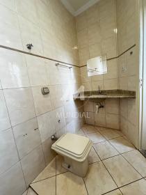 16 - Suite