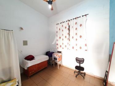 12 - Suite