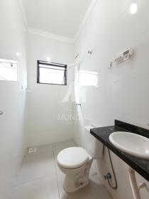12 - Banheiro/lavabo