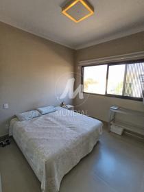 25 - Suite