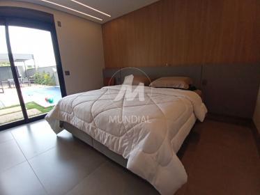 13 - Suite