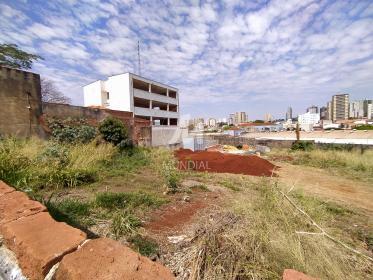 3 - Terreno/Lote