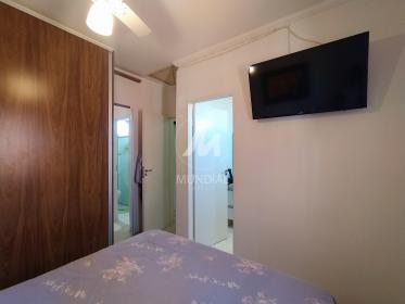 12 - Dormitorio