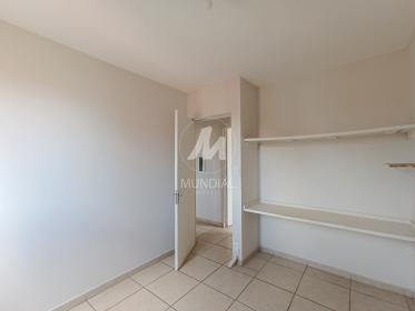 11 - Dormitorio