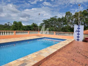 8 - Piscina