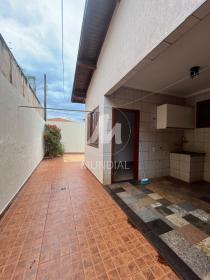 35 - Quintal/corredores