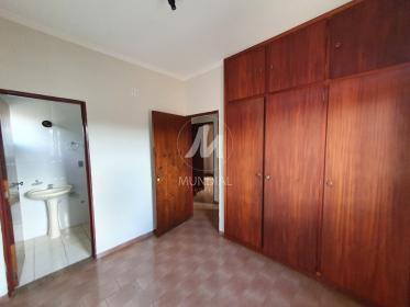12 - Suite