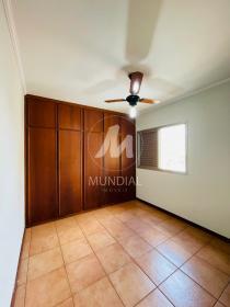 16 - Dormitorio
