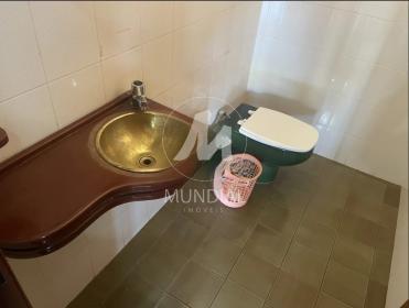 28 - Banheiro/lavabo