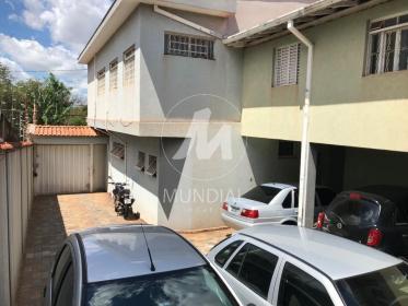 16 - Garagem/estacionamento
