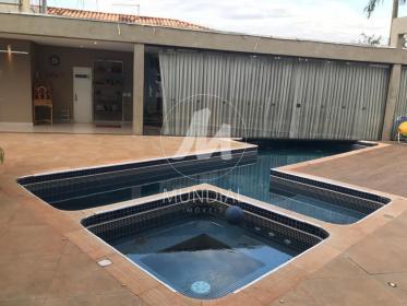 19 - Piscina