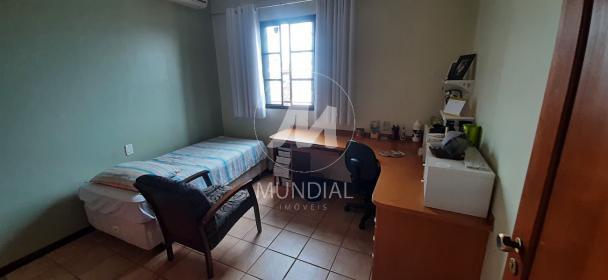 10 - Dormitorio