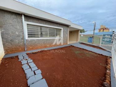 4 - Garagem/estacionamento
