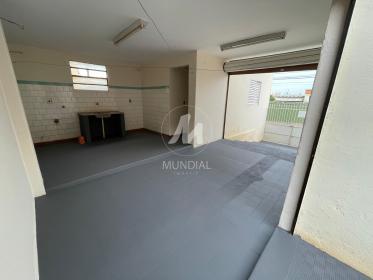 21 - Quintal/corredores