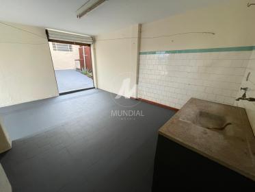 28 - Quintal/corredores