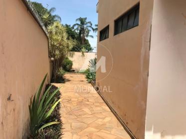 23 - Quintal/corredores