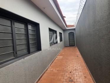 18 - Quintal/corredores