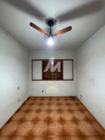 8 - Dormitorio