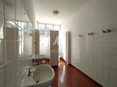 33 - Banheiro/lavabo