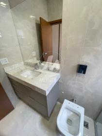14 - Banheiro/lavabo