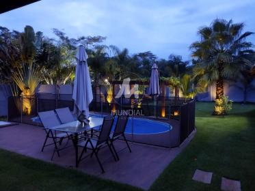 42 - Piscina