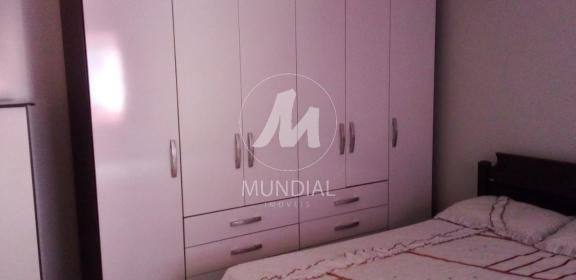 17 - Dormitorio