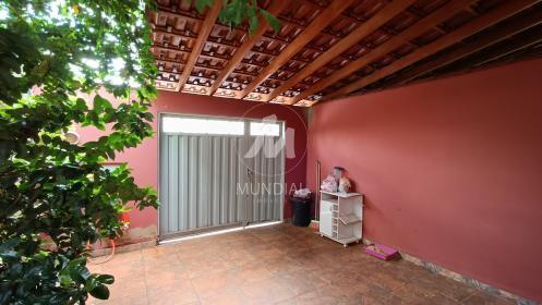11 - Garagem/estacionamento
