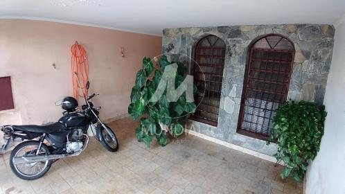 1 - Garagem/estacionamento