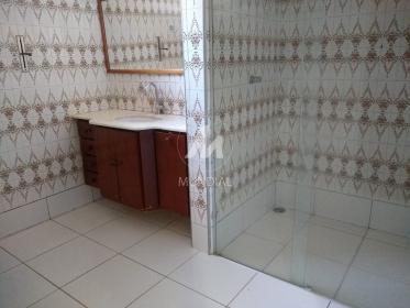 24 - Banheiro/lavabo