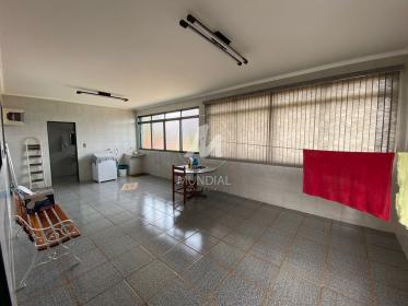 13 - Suite