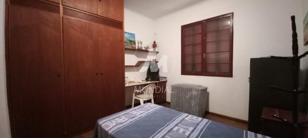 10 - Dormitorio