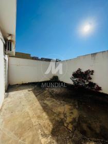 12 - Quintal/corredores