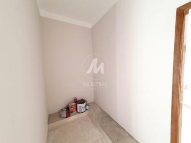5 - Closet