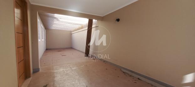 4 - Garagem/estacionamento